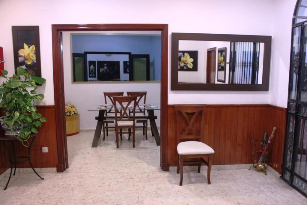 Sanvi Xerez Centro Hotel Jerez de la Frontera Luaran gambar